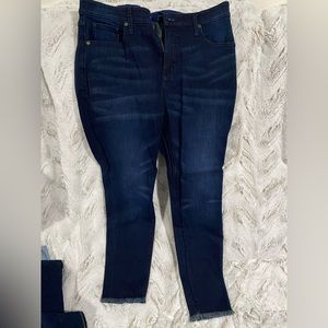 Isaac mizrahi frayed hem jeans